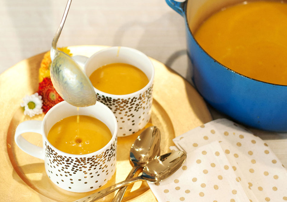 SOUPE À LA COURGE MUSQUÉE ET CHEDDAR