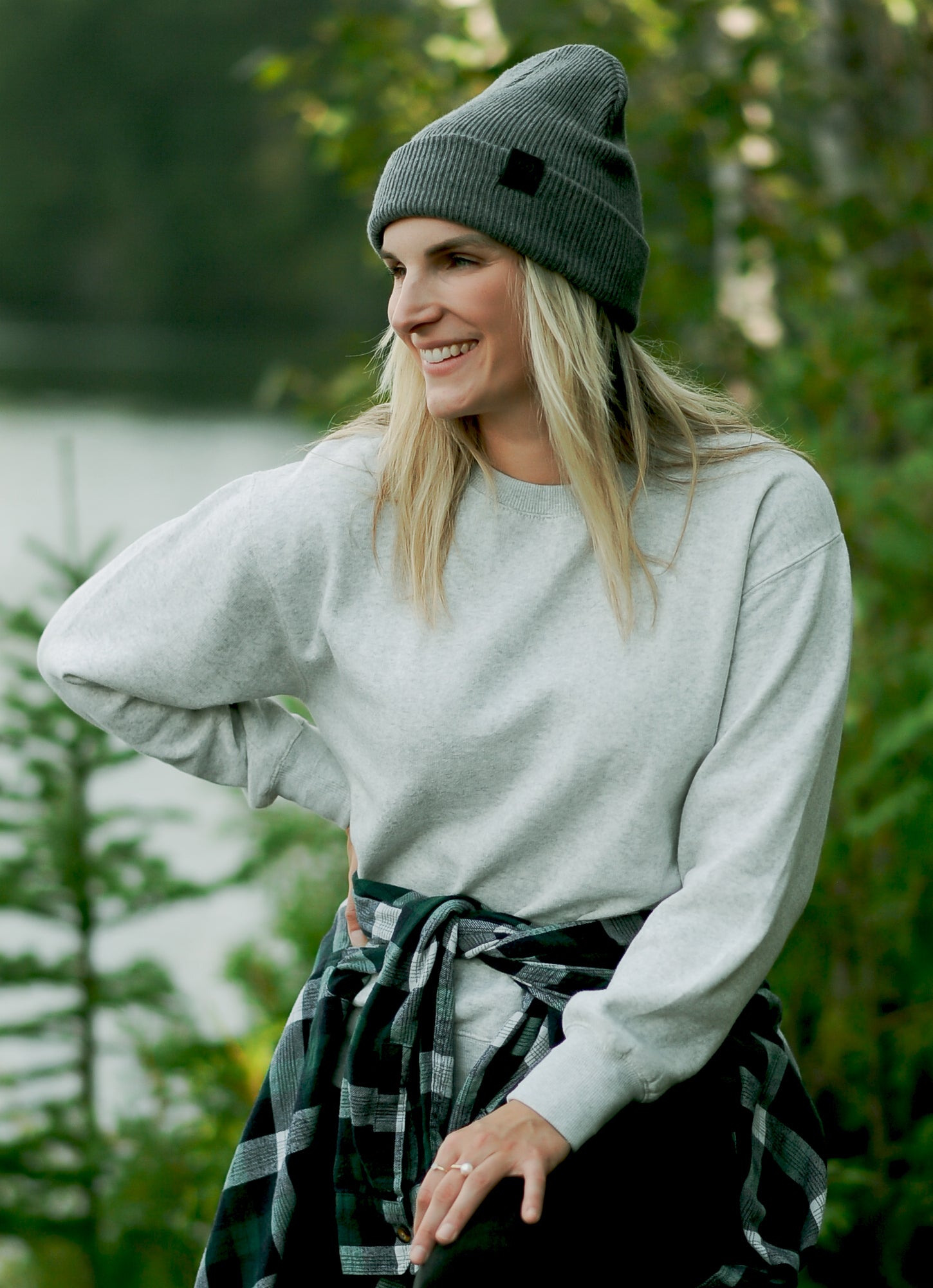 Tuque charbon Nordique - cachemire recyclé & laine